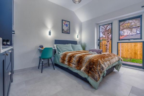 Balloon Residence: Modern Serviced Accomodation